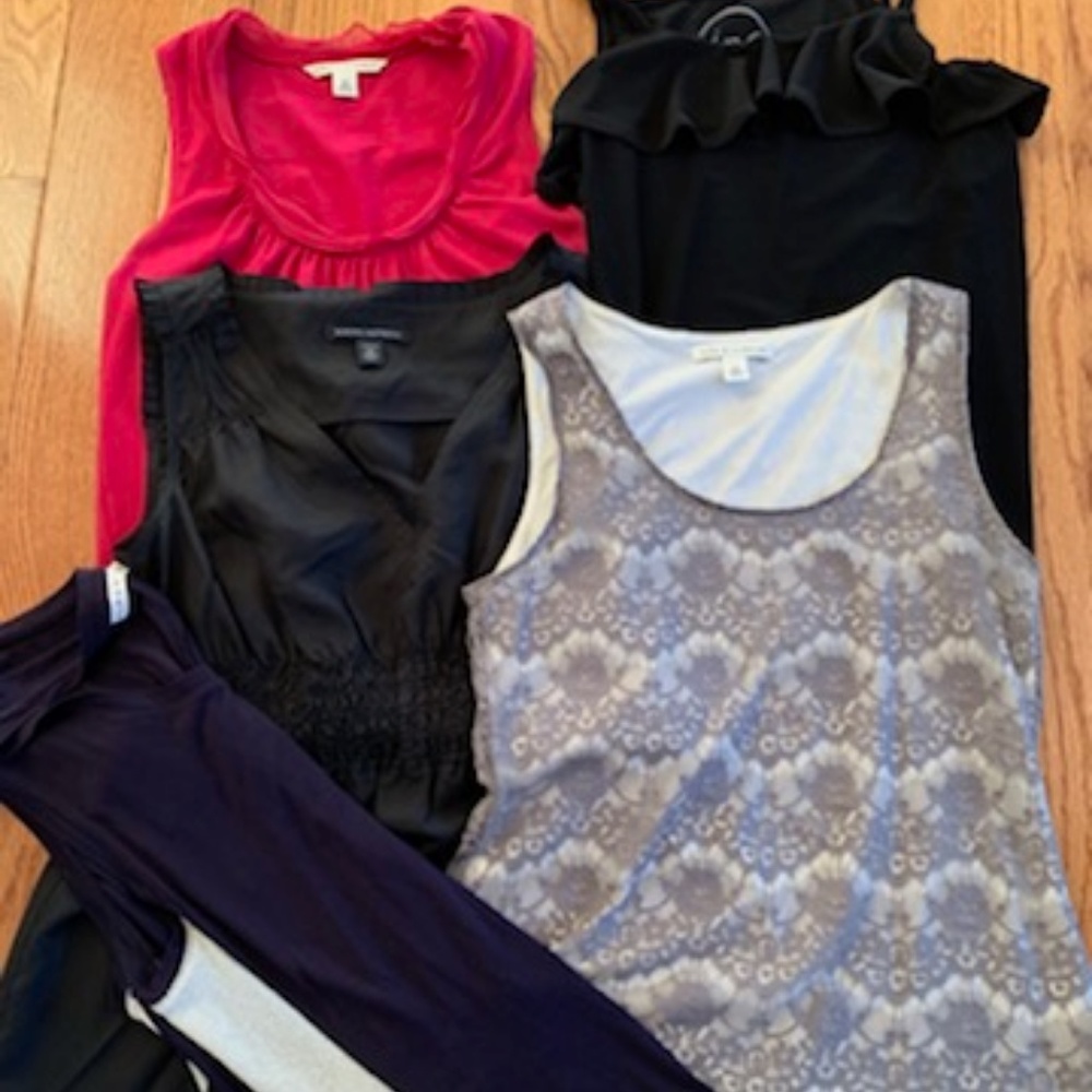 5 Women's Sleeveless Tops